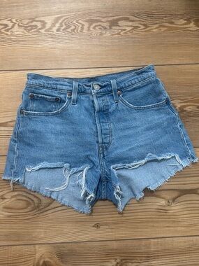 Levi 501 blue jean shorts